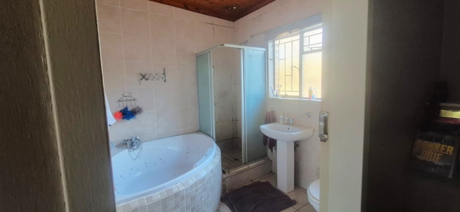 3 Bedroom Property for Sale in Parys Free State